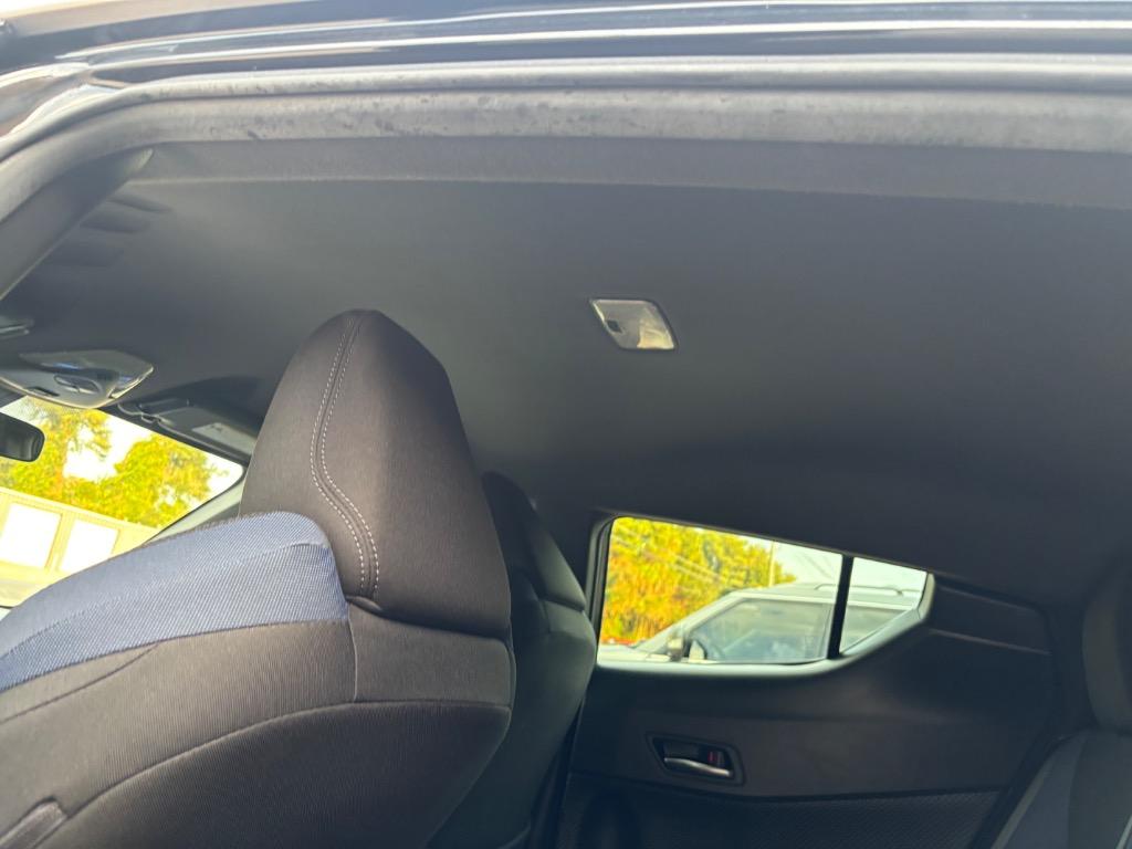 2020 Toyota C-HR XLE - Photo 10